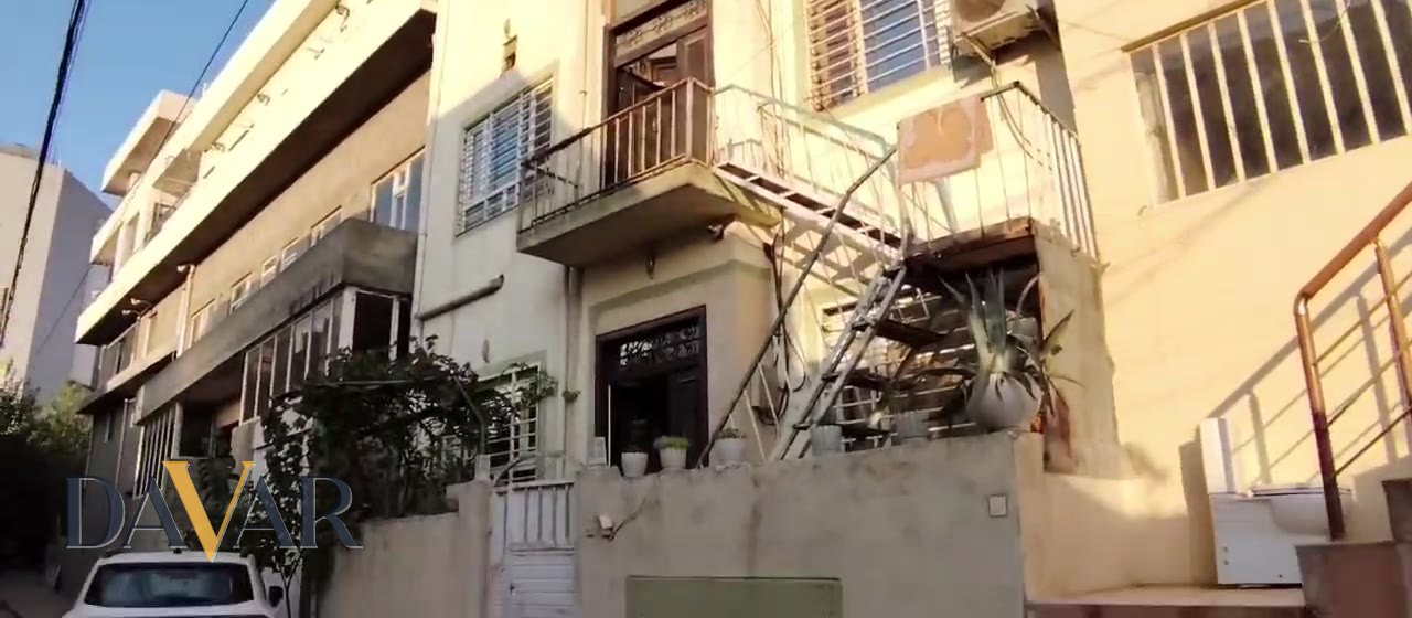 خانوو بۆ فرۆشتن لە گەڕەکی مەجیدبەگ - دوو ڕوو (مەجیدبەگ و تووی مەلیک) - کۆد D-877
